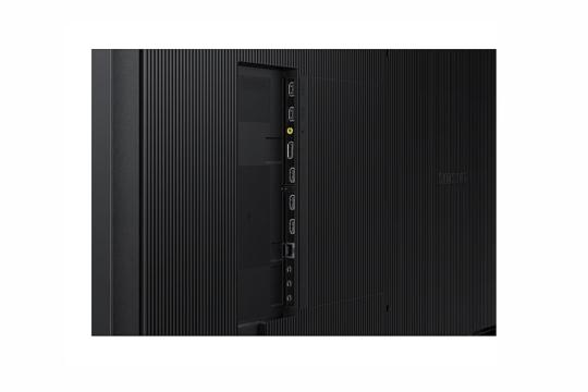  Фото информационный дисплей samsung 75" qm75c - фото 5